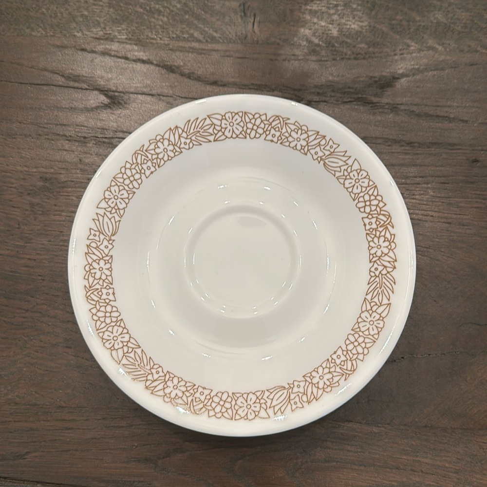 Vintage Corelle  Saucers-set of 6- Woodlands Brown